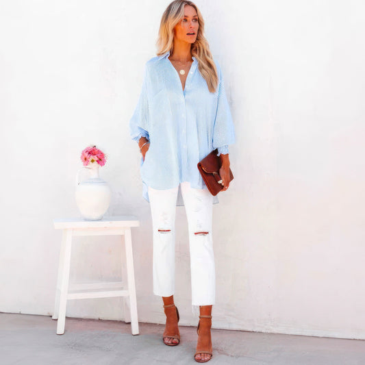 Mellanlång skjorta med randigt slag och oversized ärmar med stängning