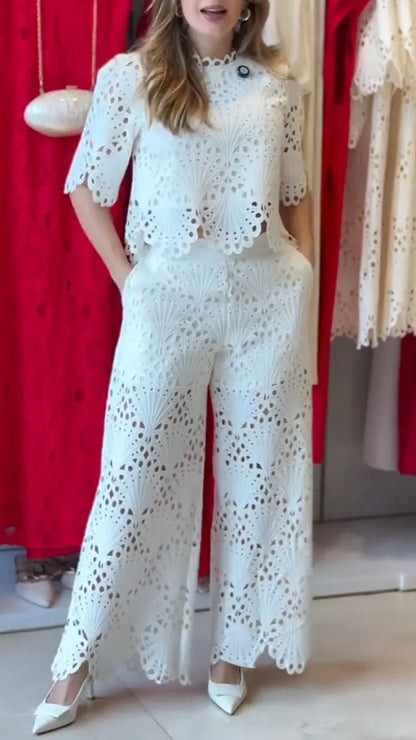 WOKRE™"Dams Leisure Set med Rund Hals och Håldetaljer av Hög Kvalitet"