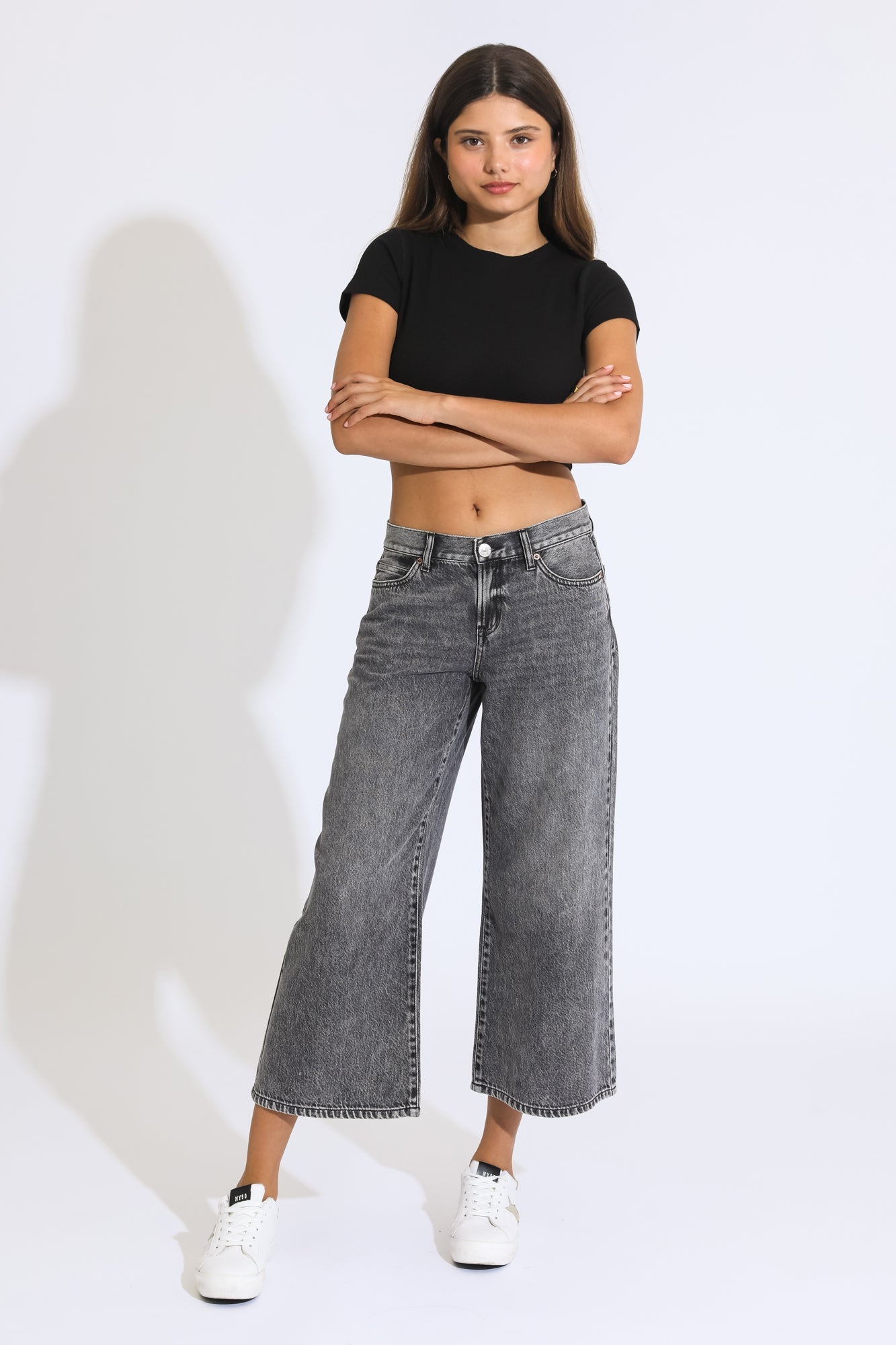 JAYCIE CLASSIC LOWRISE WIDE LEG JEANS - KOLSVART