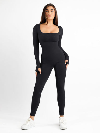 Långärmad, sömlös shapewear med tumhål.