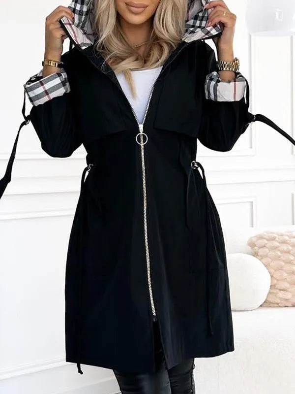 Damjacka med huva, dragkedja och dragsko, rutigt mönster, avslappnad lång kappa